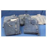 3 Pr.  Wrangler Good Jean Shorts,2 Pr. Jeans