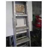 5' Aluminum Ladder