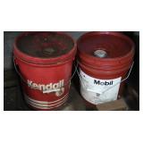 5 Gal Buckets filled w/Oil-Kendall&Mobil