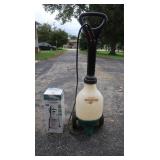 Gilmour Wheel Pump Sprayer, 1 1/2gal Pump Sprayer