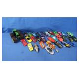 Over 20 Toys Cars&John Deere Tractor