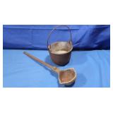 Antique Lead Pot w/Handle