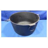 Griswold #4 Cast Iron Kettle w/Handle-9"across
