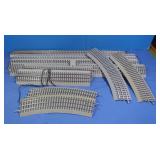 Lionel Fastrack 10" Straight&Curved Pieces