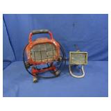 2 Electric Work Lights
