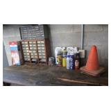 Work Bench w/All Contents-27"Wx5