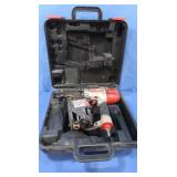 Max CN565S Rotary Air Nailer Including Case