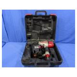 Max Coil Air Nailer Including Case CN565S