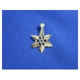 14K Snowflake Charm .9gr