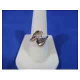 14K Diamond Ring 2.6gr  .10CT TW