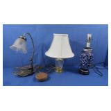 Lamps,Porcelain And Glass,Desk Lamp- Metal 16"
