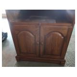 Swivel Top 2pc Entertainment/Microwave