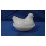 Hen On Nest Milk Glass,possibly Hazel Atlas