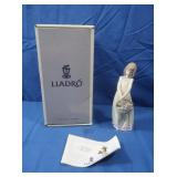 Lladro "Floral Treasures" #5605 Figureine w/Box