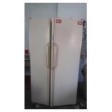 Amana Refrigerator Freezer Side by Side 36x32x69"