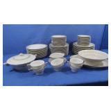 Limoges Theodore Haviland "The Ritz" Set,65pcs
