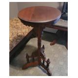 Beautiful Eastlake tall fern stand 16"x31t
