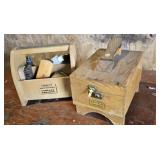 2 shoe shine kits