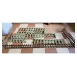 Dollhouse / Christmas tree fencing