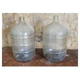 2 water/beer jugs needs cleaning