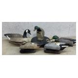 5 Duck Decoys w/ Storage container