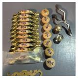 Hardware (Nice Handles/knobs)