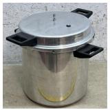 Kerby & Allen Pressure Cooker / Aluminum