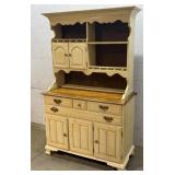 Temple Stewart 2 Piece Hutch needs cleaning
