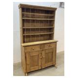 2 Door 2 drawer step back cupboard  48/19/78