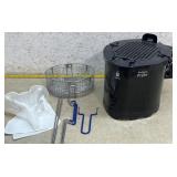 2 Potato Mashers / Stariner & Ron Popeilï¿½s 5 in 1
