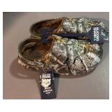 New/Tags size 7 rugged shark, the water, active