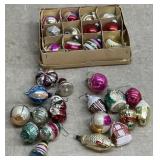 Vintage Christmas Bulbs / pick up in building 2