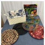 Basket w/6 stained glass looking serving plates -
