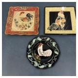 3 country Rooster plates
