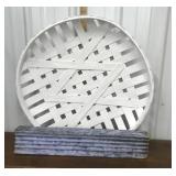 Basket, shelf *not perfect