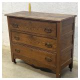 3 Drawer Oak Dresser w/mirror 38/16//32