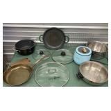 Lot of misc kitchen items