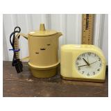 Eletric kettle and Big Ben moonbeam clock *both