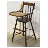 Spindle Back High-Chair /pine