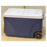 Rubbermaid Wheeled Cooler 34/16/20
