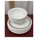 Corning/corelle ï¿½crazy daisyï¿½ salad plates and
