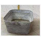 Galvanized square washtub