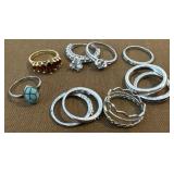 Ring assortment - 1 marked 14k HGE