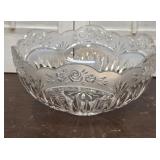 Beautiful Crystal frosted fruit bowl w/ roses -