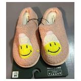 Brand new M 13/1 Dakota fleece girls slippers