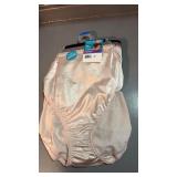 Brand new/tags size 5XL/12 white control under