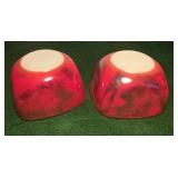 2 very unusual color Pyrex bowls - Like new  small