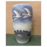 Royal Copenhagen vase "Swans in Flight"