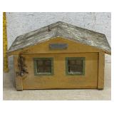 Light -Up Saleman Sample Barn