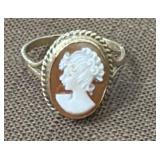 Shell cameo ring, tested 14k- size 6